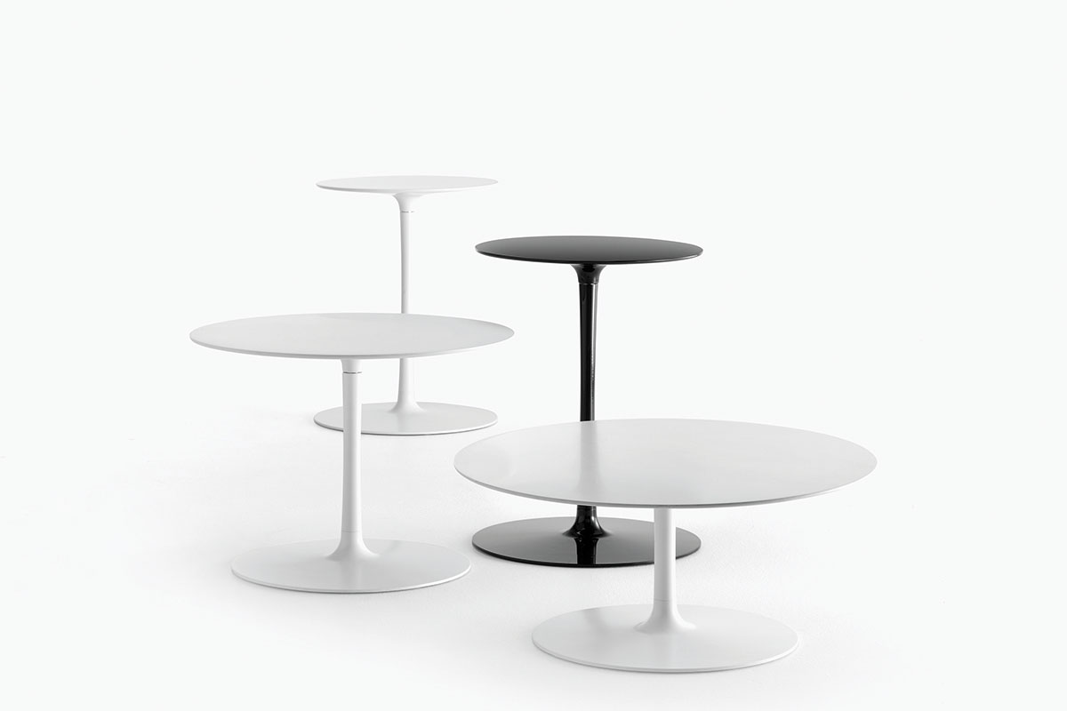 FLOW LOW TABLE